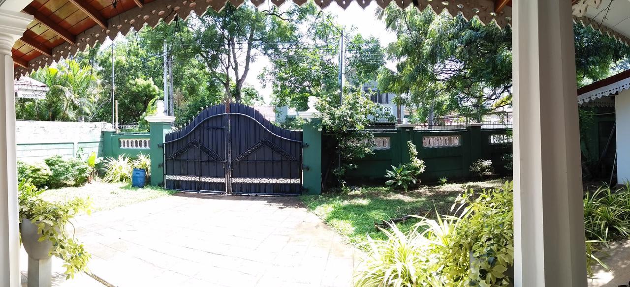 Ruslanka Homestay Ettukala Exterior foto