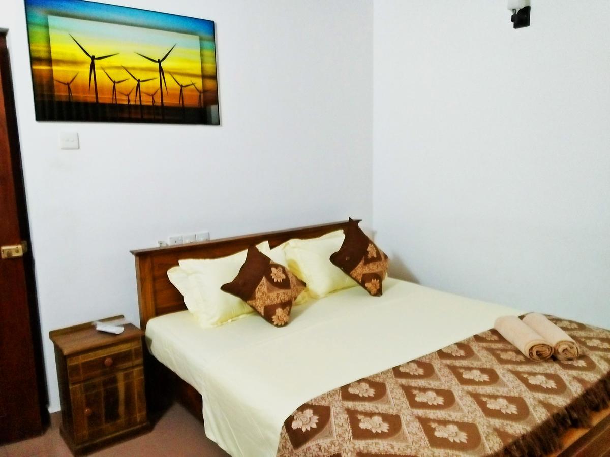 Ruslanka Homestay Ettukala Exterior foto